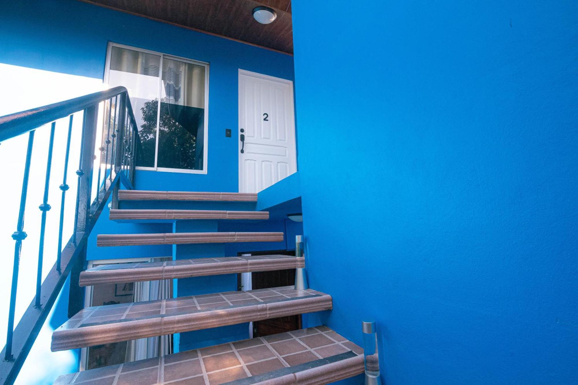 Apartamentos Cristal Quepos Esterno foto