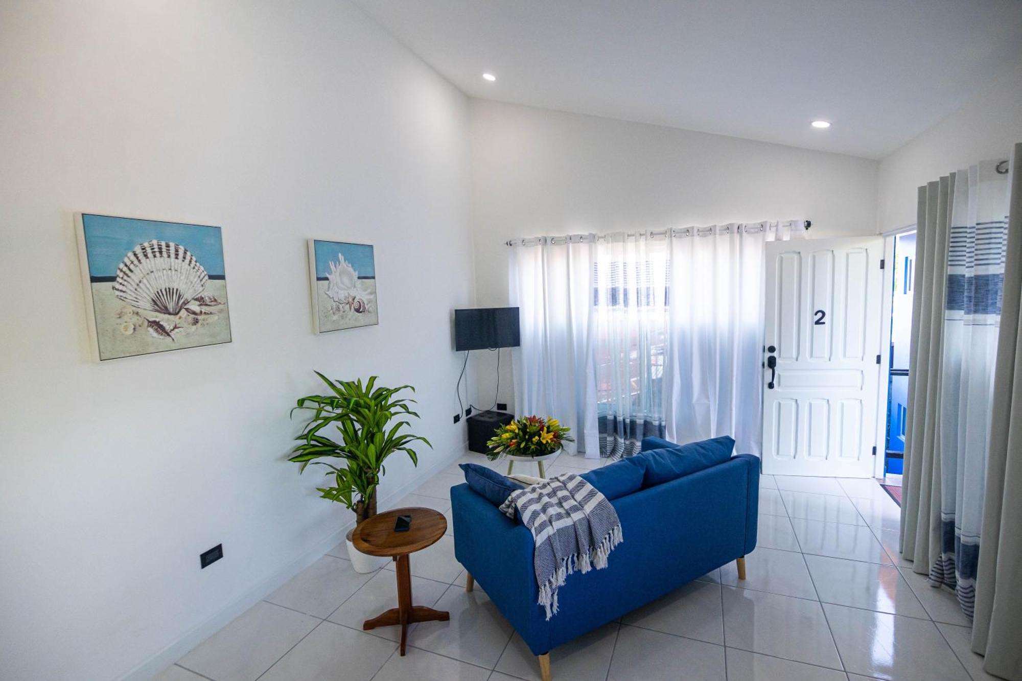 Apartamentos Cristal Quepos Esterno foto