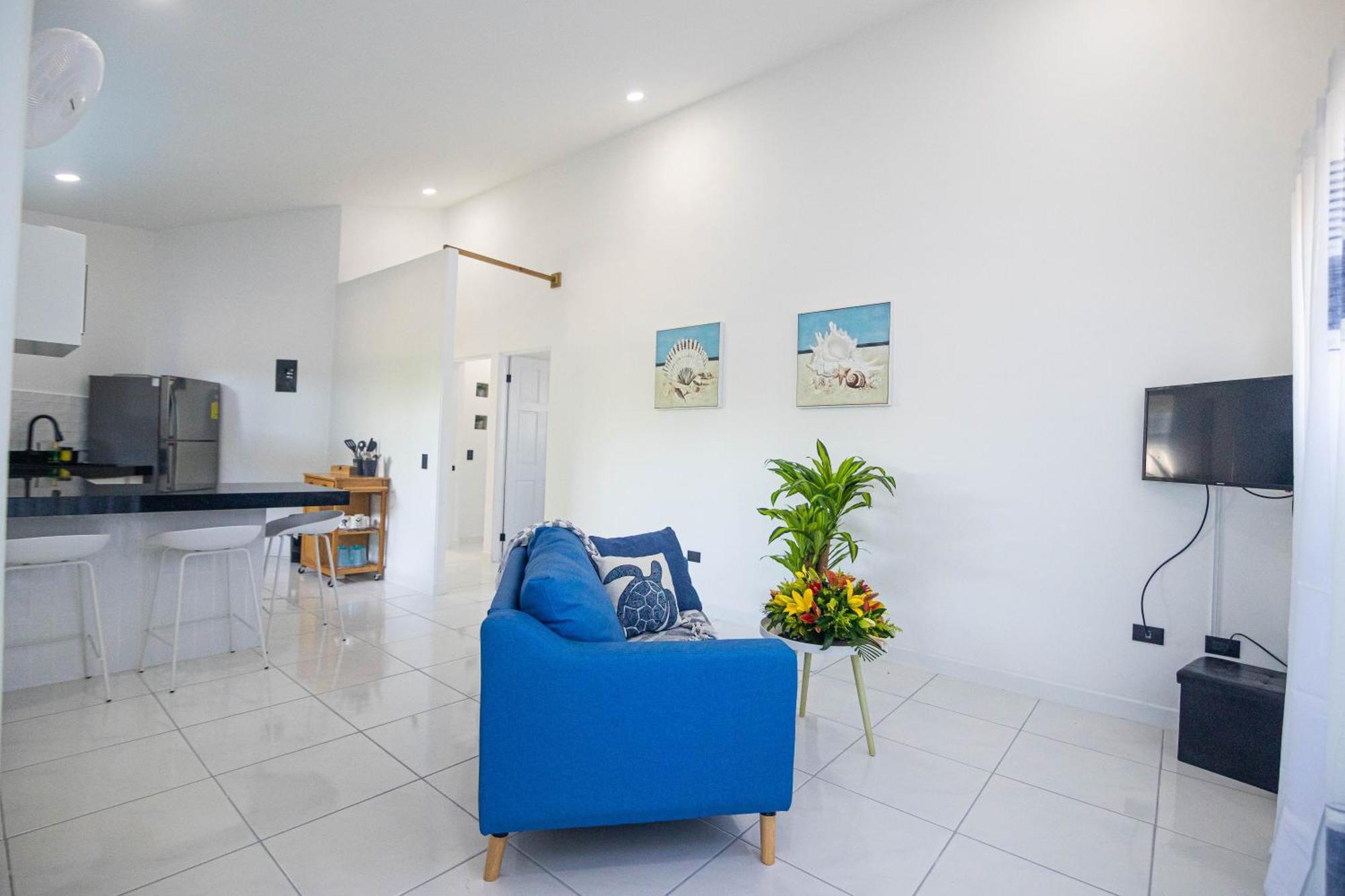 Apartamentos Cristal Quepos Esterno foto