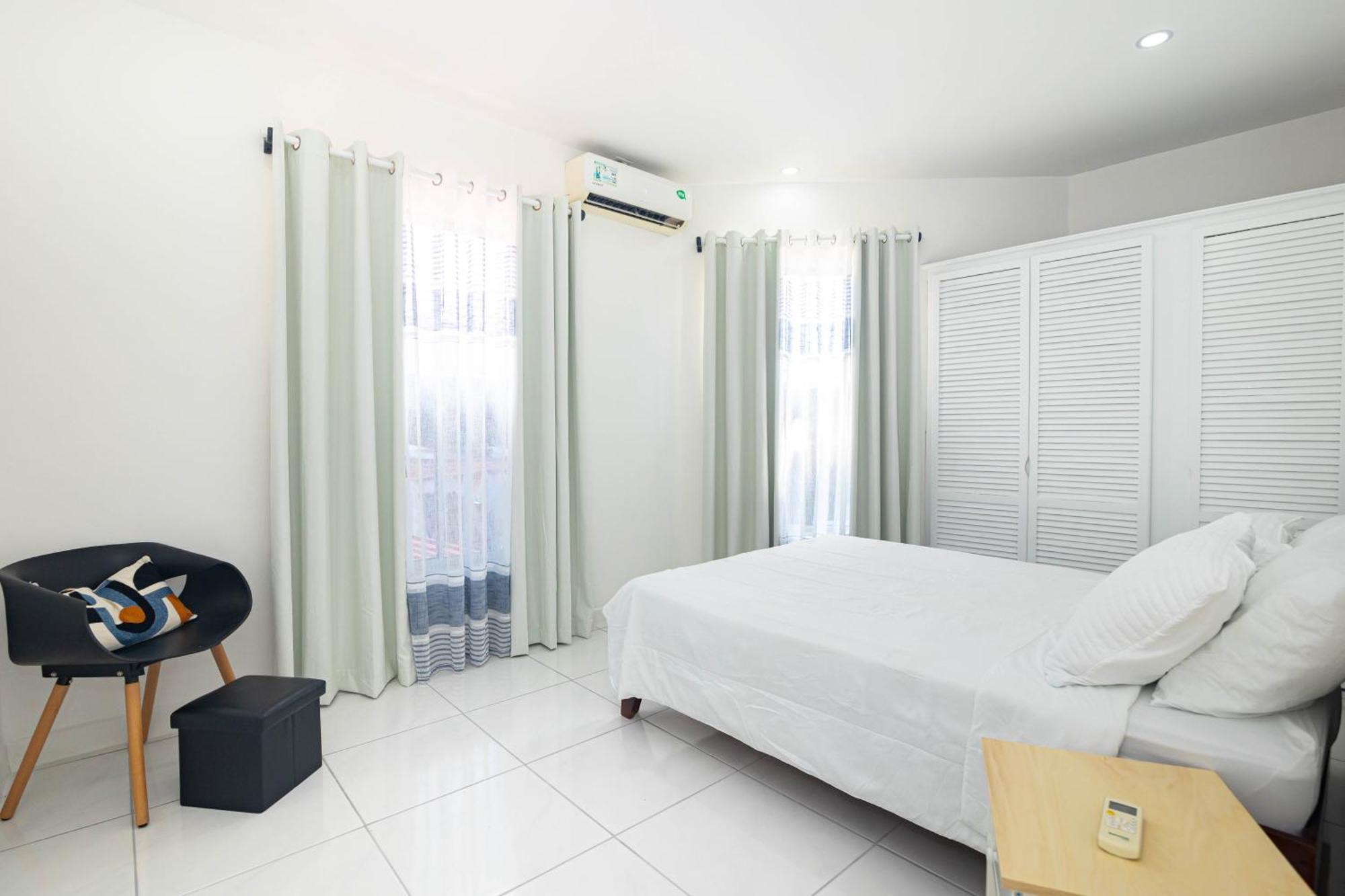 Apartamentos Cristal Quepos Esterno foto