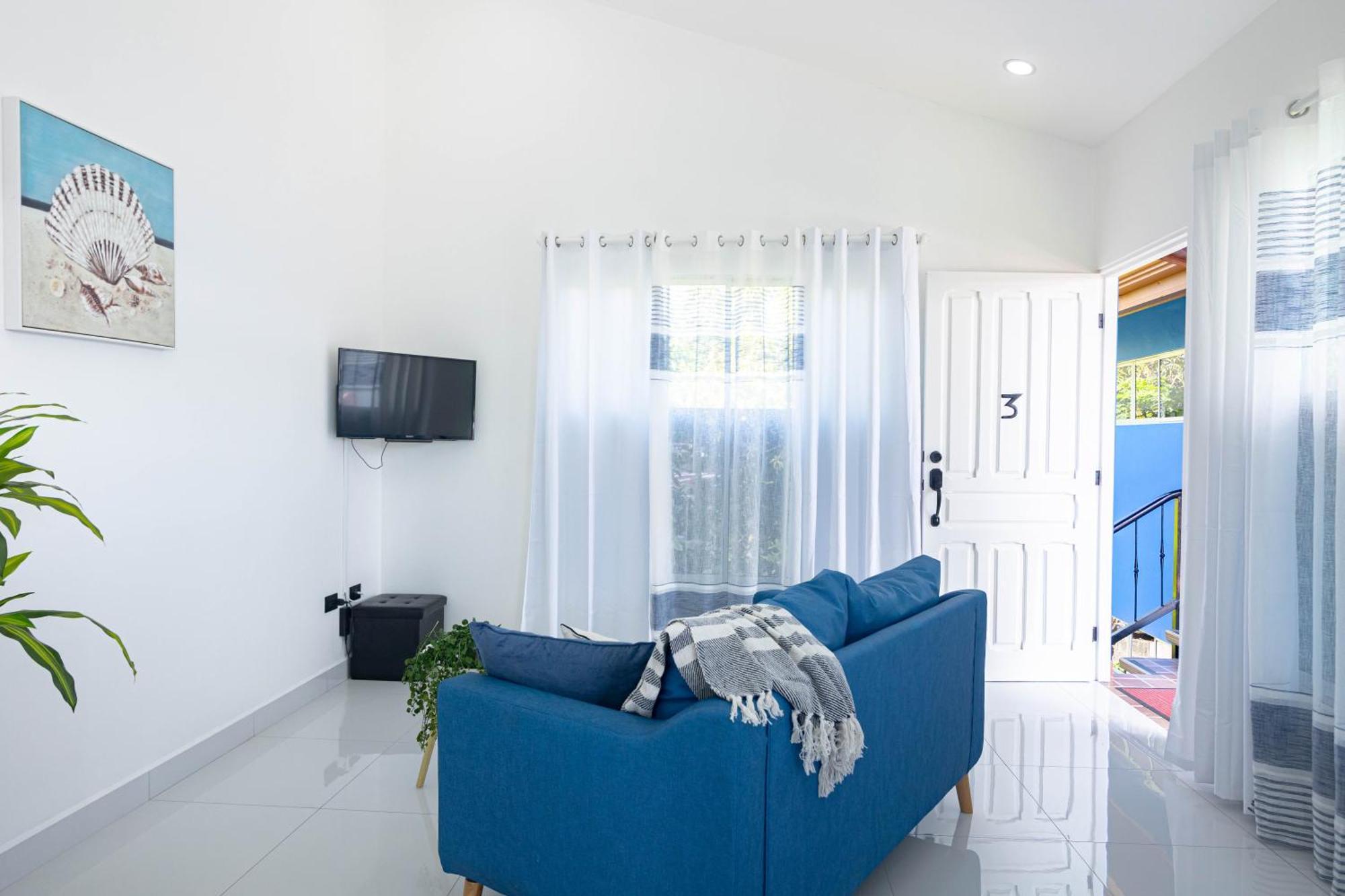 Apartamentos Cristal Quepos Esterno foto